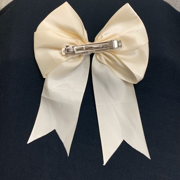 VINTAGE EARLY 90’s BOW BARRETTE - Picture 2 of 5